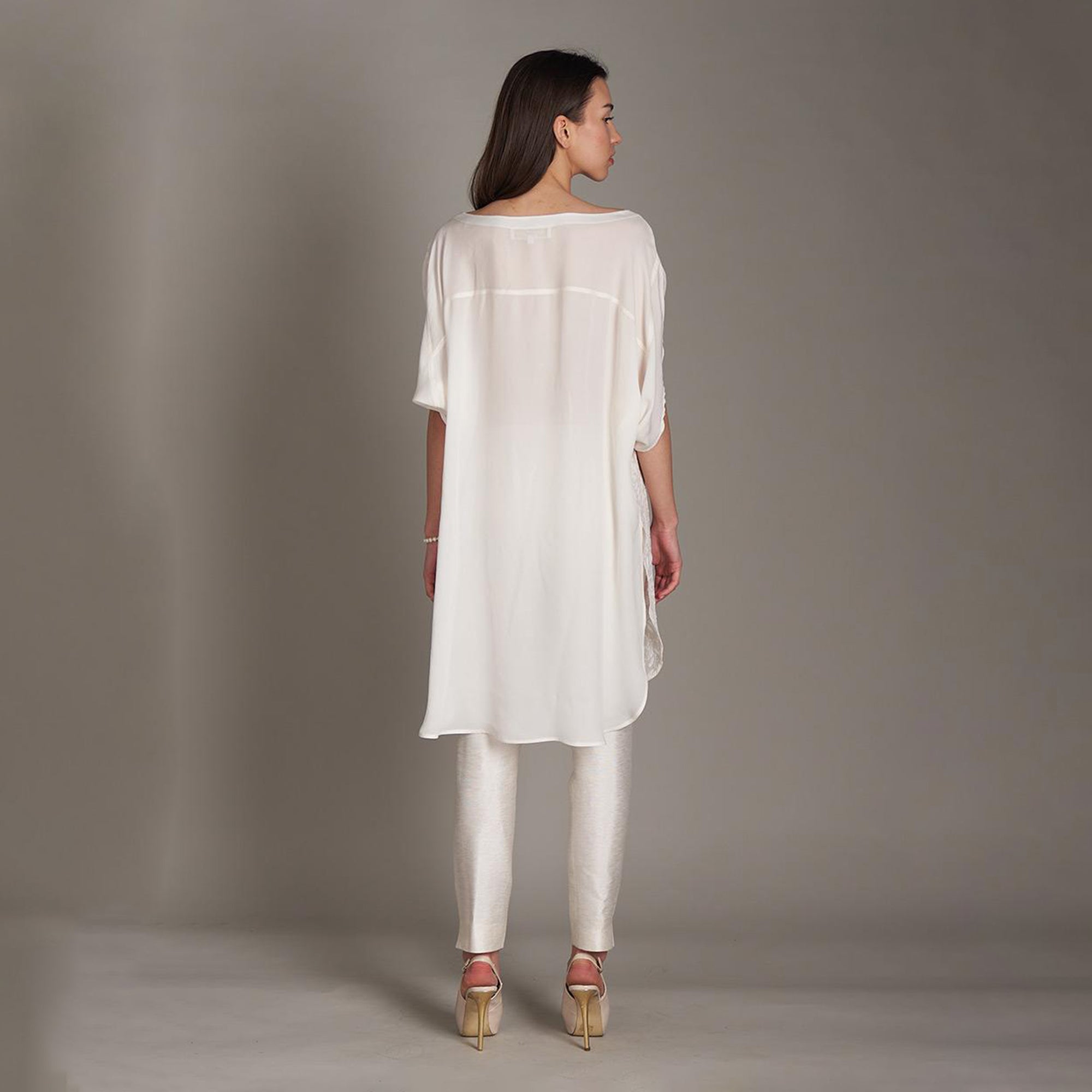 Ishani Chikankari Top