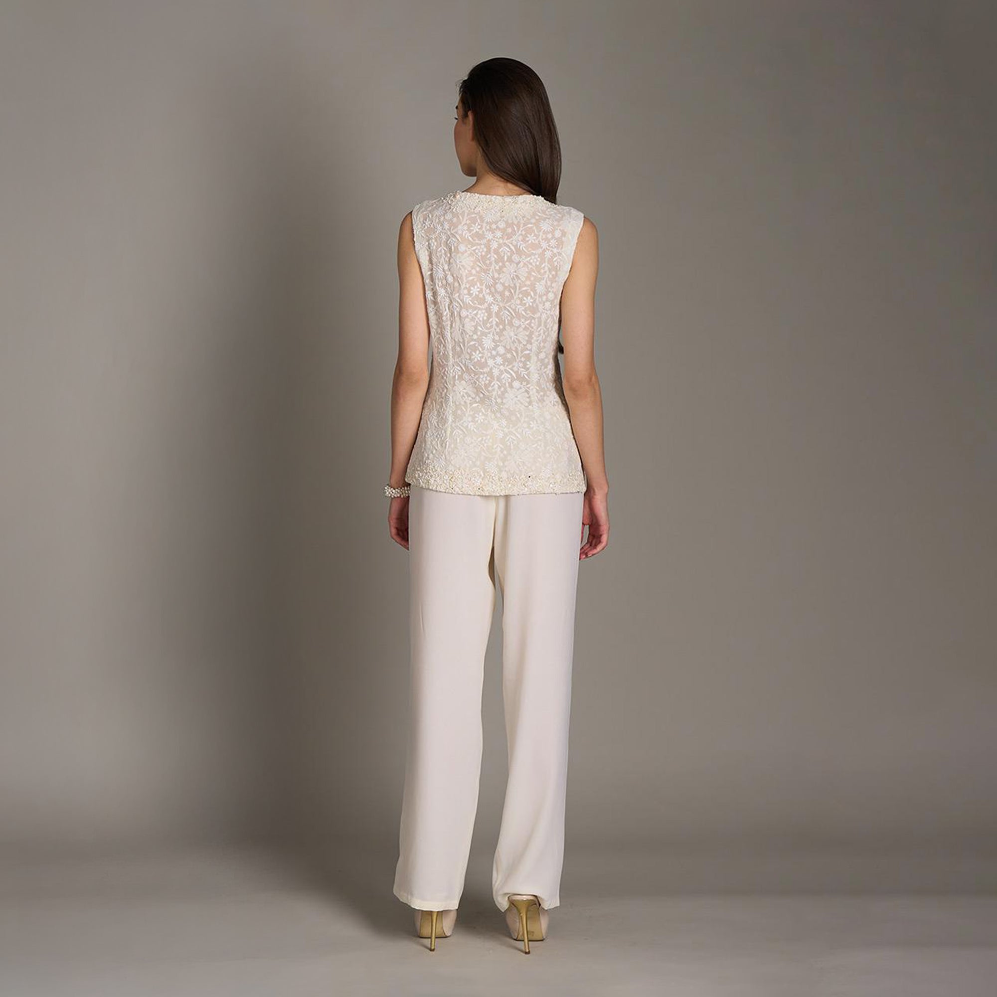 Heral Chikankari Vest