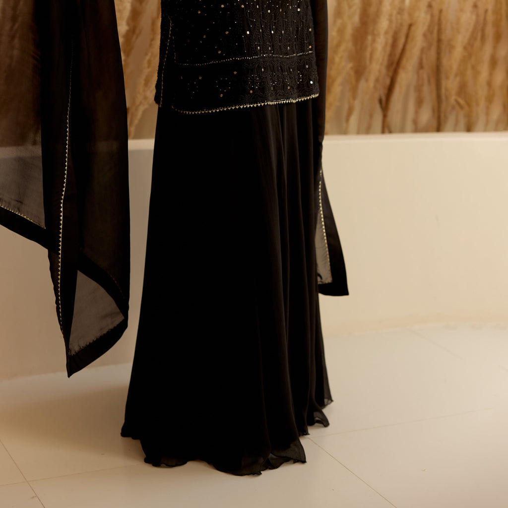 Geetika Chikan Embroidered Outfit