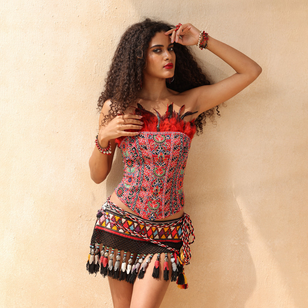 Omina Embroidered Corset