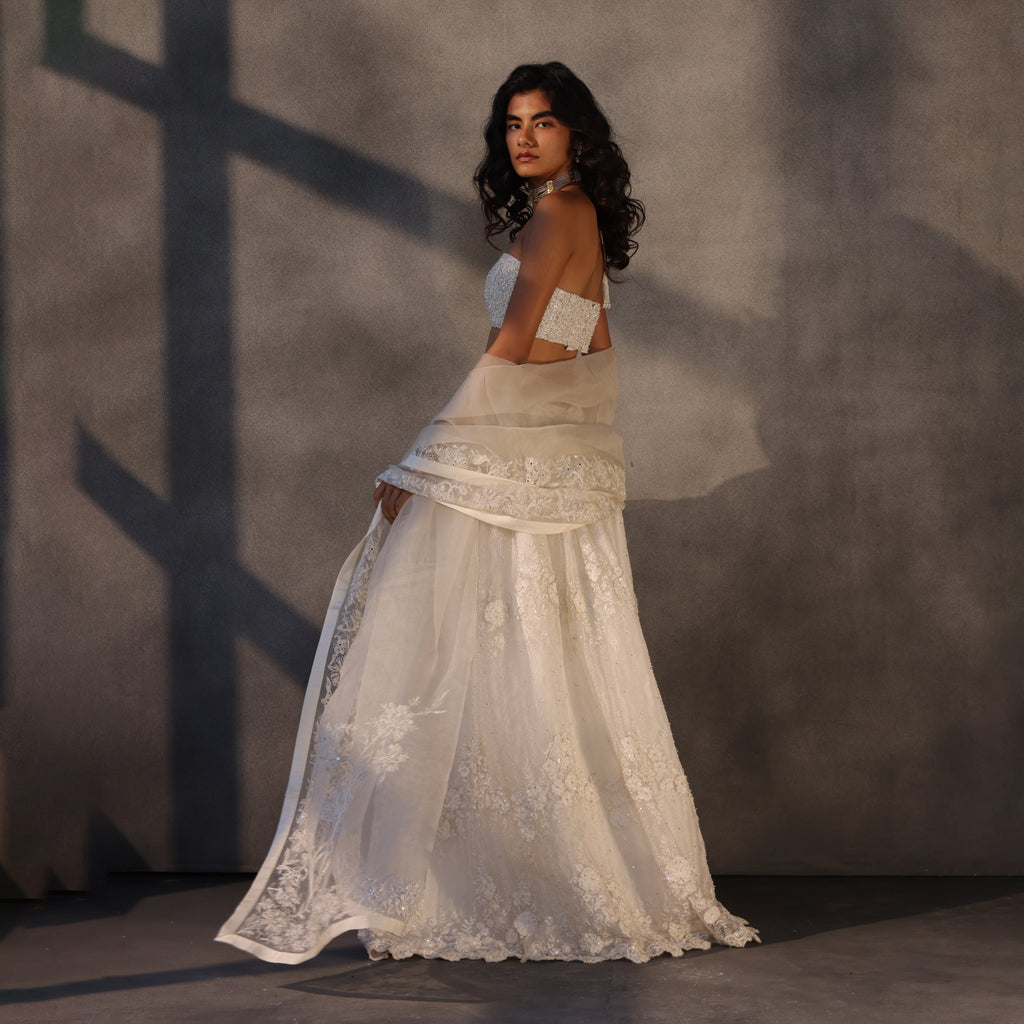 Frosted Petals – Voluminous Cutwork Lace Skirt