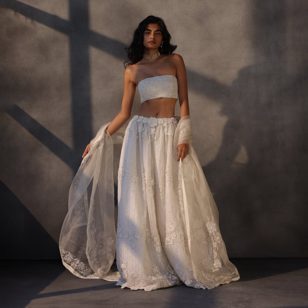 Frosted Petals – Voluminous Cutwork Lace Skirt