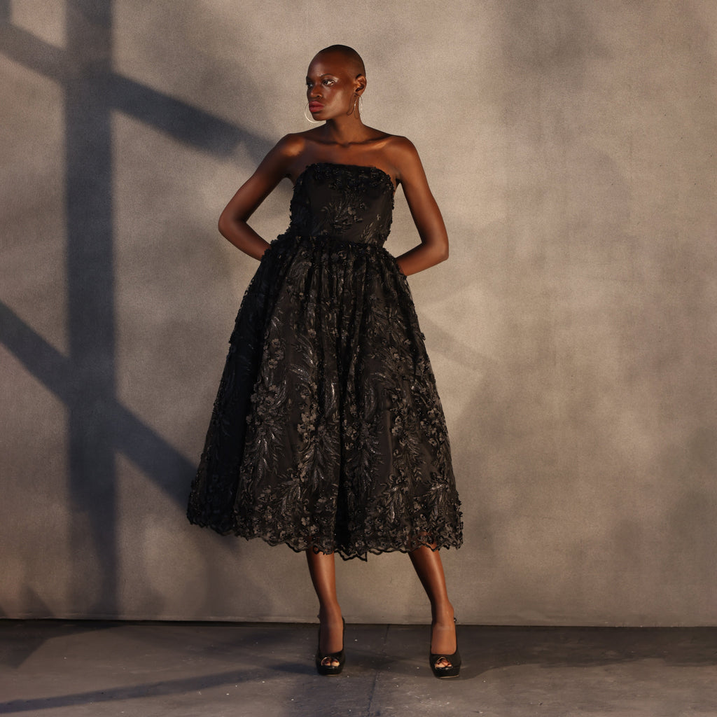 Eclipse Bloom – Corset Lace Dress