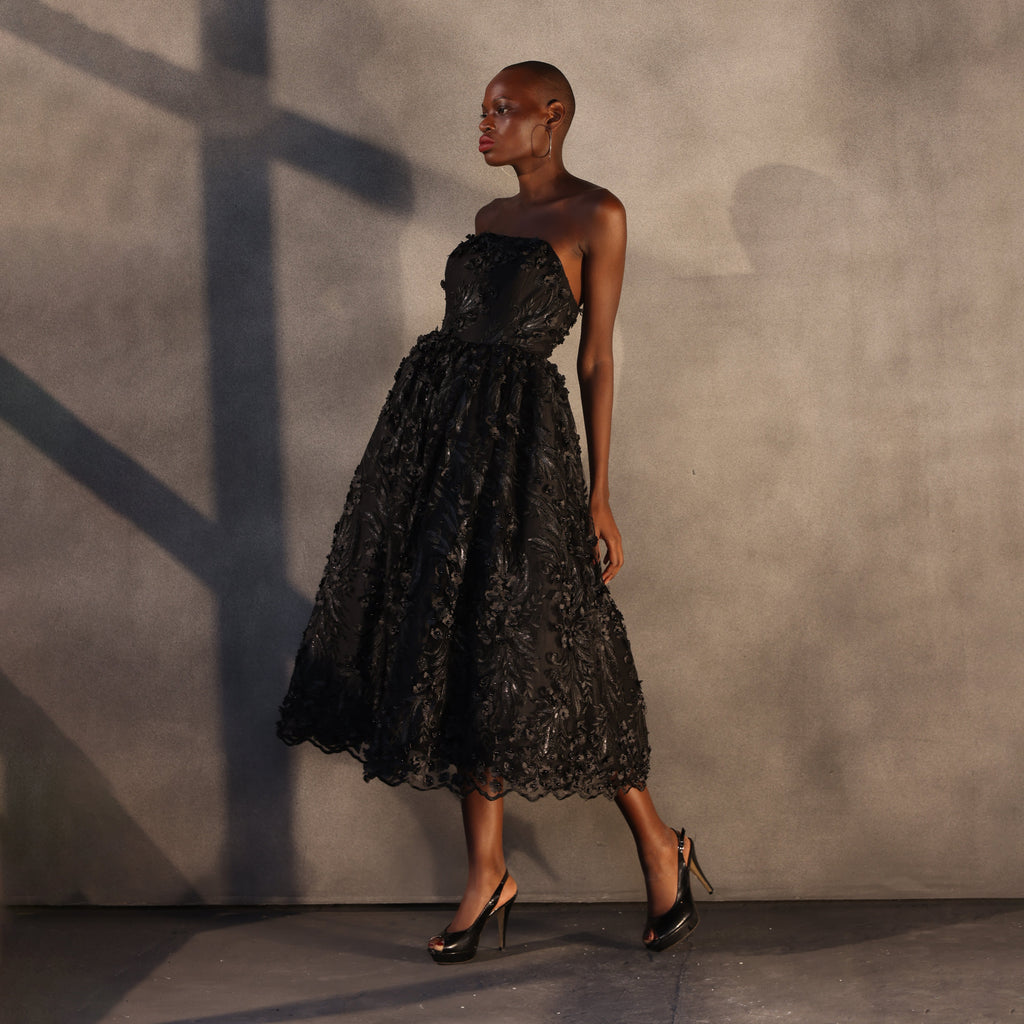 Eclipse Bloom – Corset Lace Dress