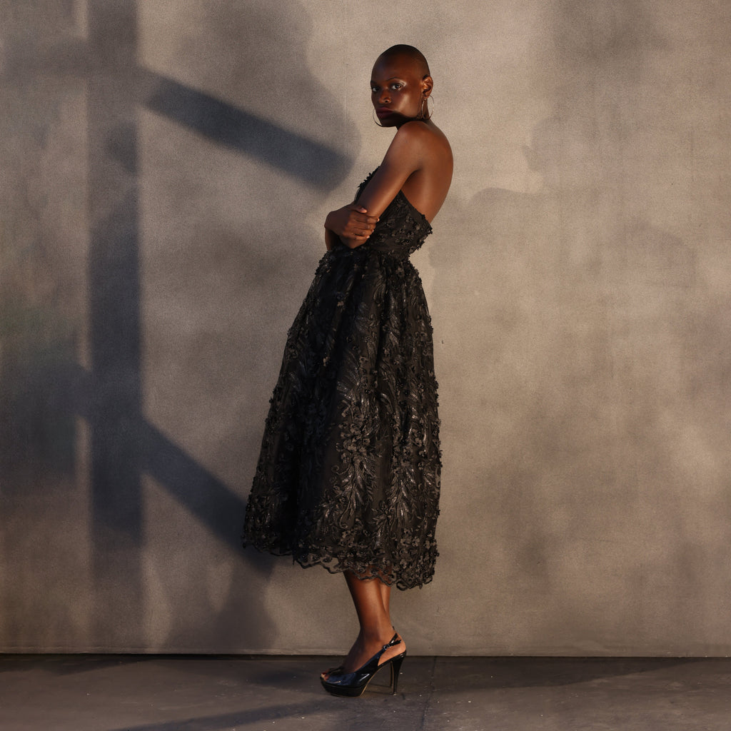 Eclipse Bloom – Corset Lace Dress