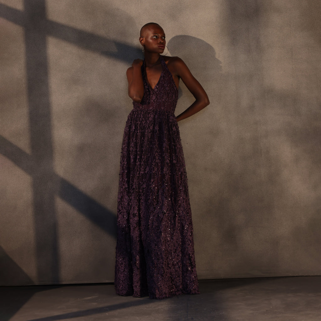 Obsidian Ivy – Halter Lace Gown