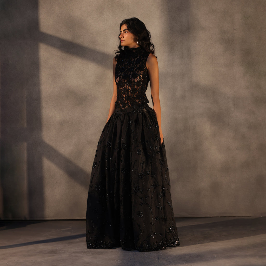 Eclipse Waltz – Voluminous Taffeta Skirt