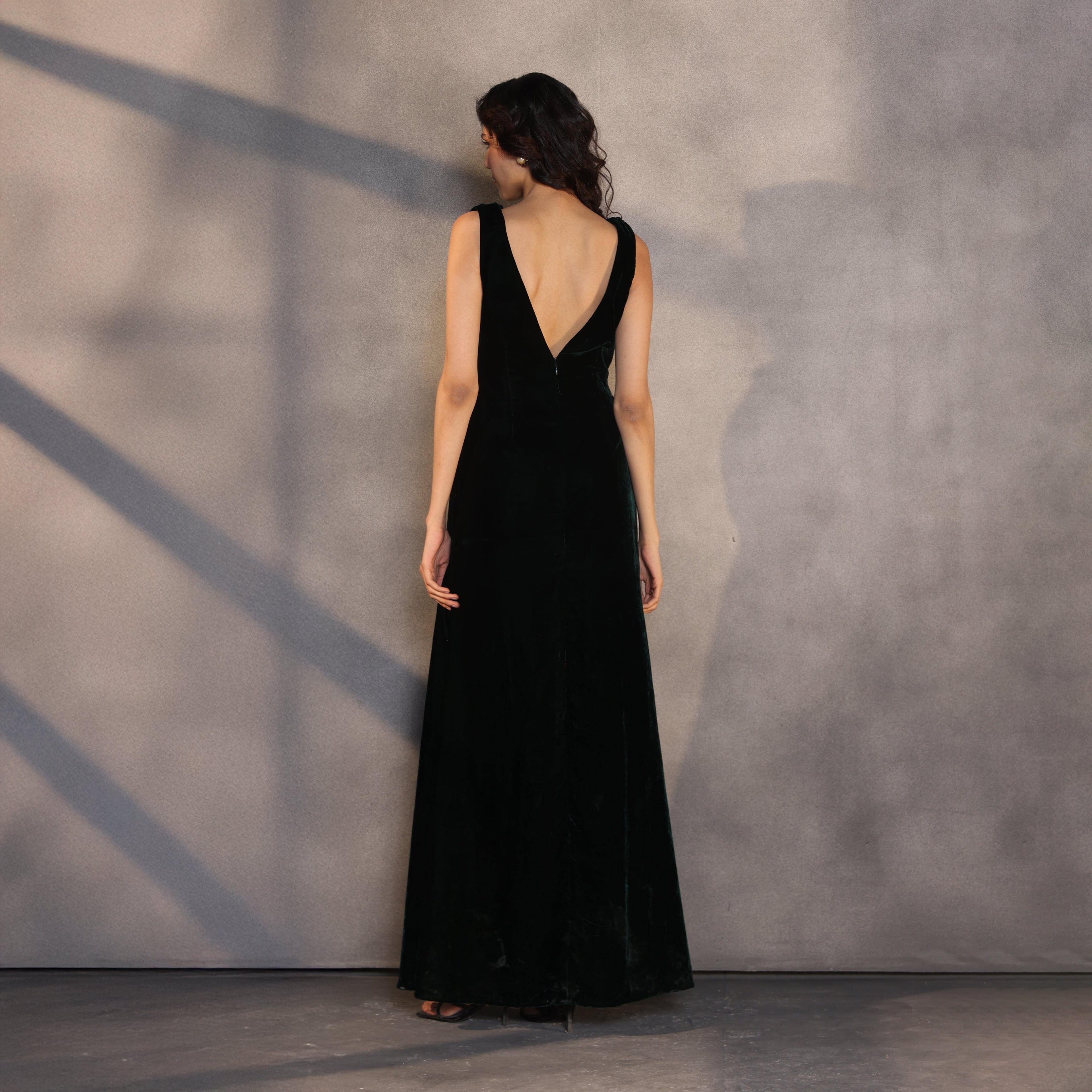 Emerald Veil – Velvet Draped Dress